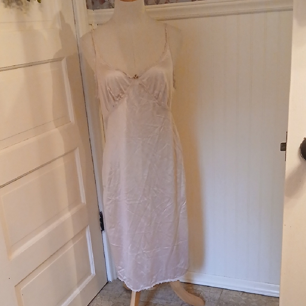 Vintage Cream Chemise Slip Nightgown Granny Chic